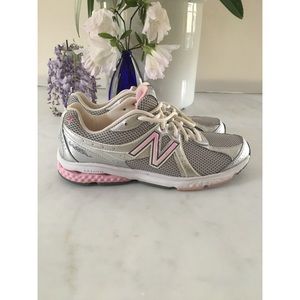 🌴New Balance ww665km Grey/Komen Pink Ribbon🌴